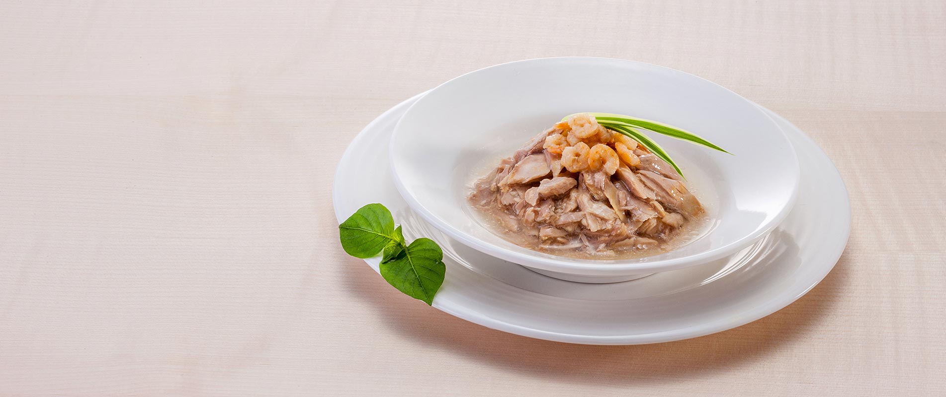 Tuna Topping Shrimp in Gravy