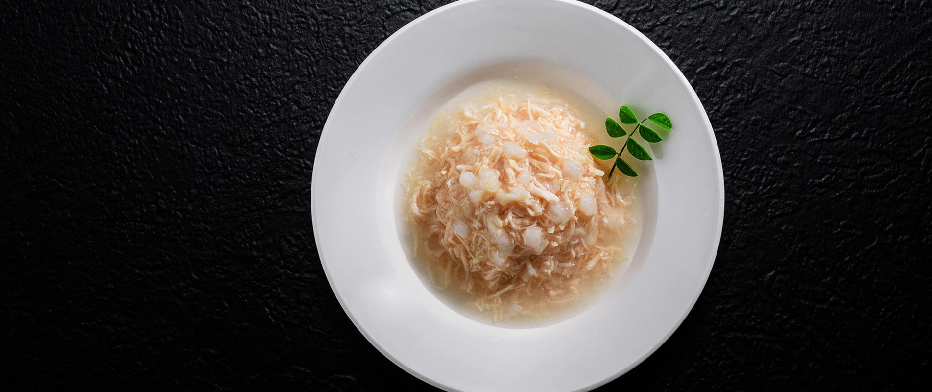 Shredded Chicken with Brown Rice Entrees in Gravy