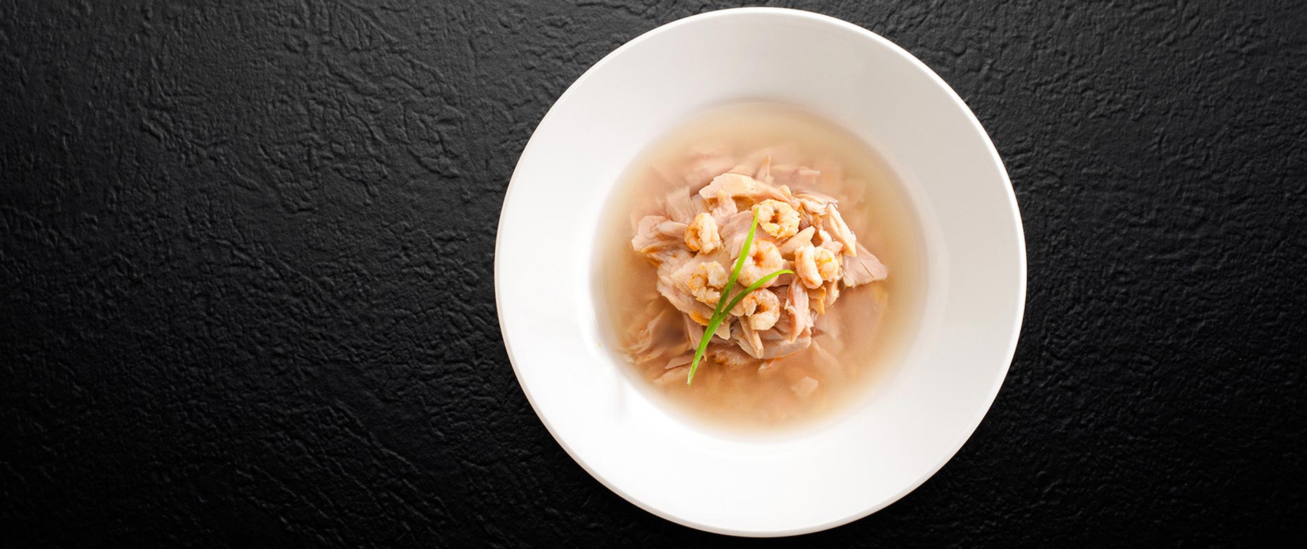 Flaked Yellowfin mix Skipjack Tuna with Shrimp Entrees in Gravy